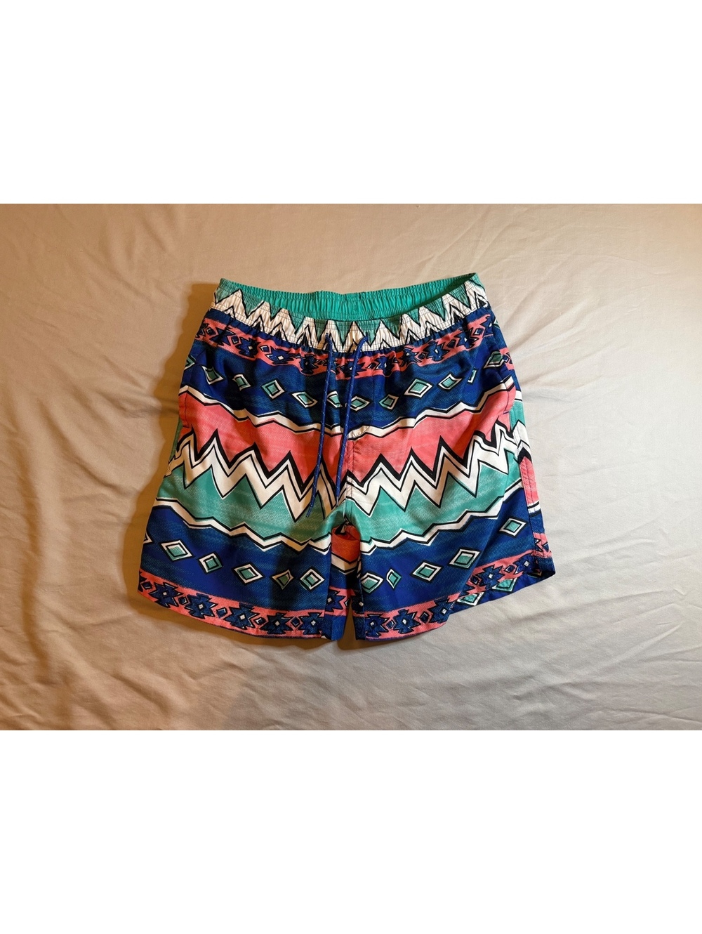 Men’s Board Shorts Size M